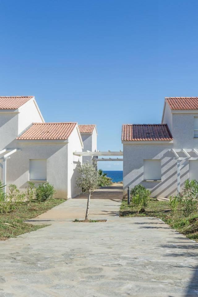 Villa T3 Bord De Mer - Vue Mer A 500 M De La Plage- Piscine Chauffee A Casetta Di A Spiaggia Cervione Extérieur photo
